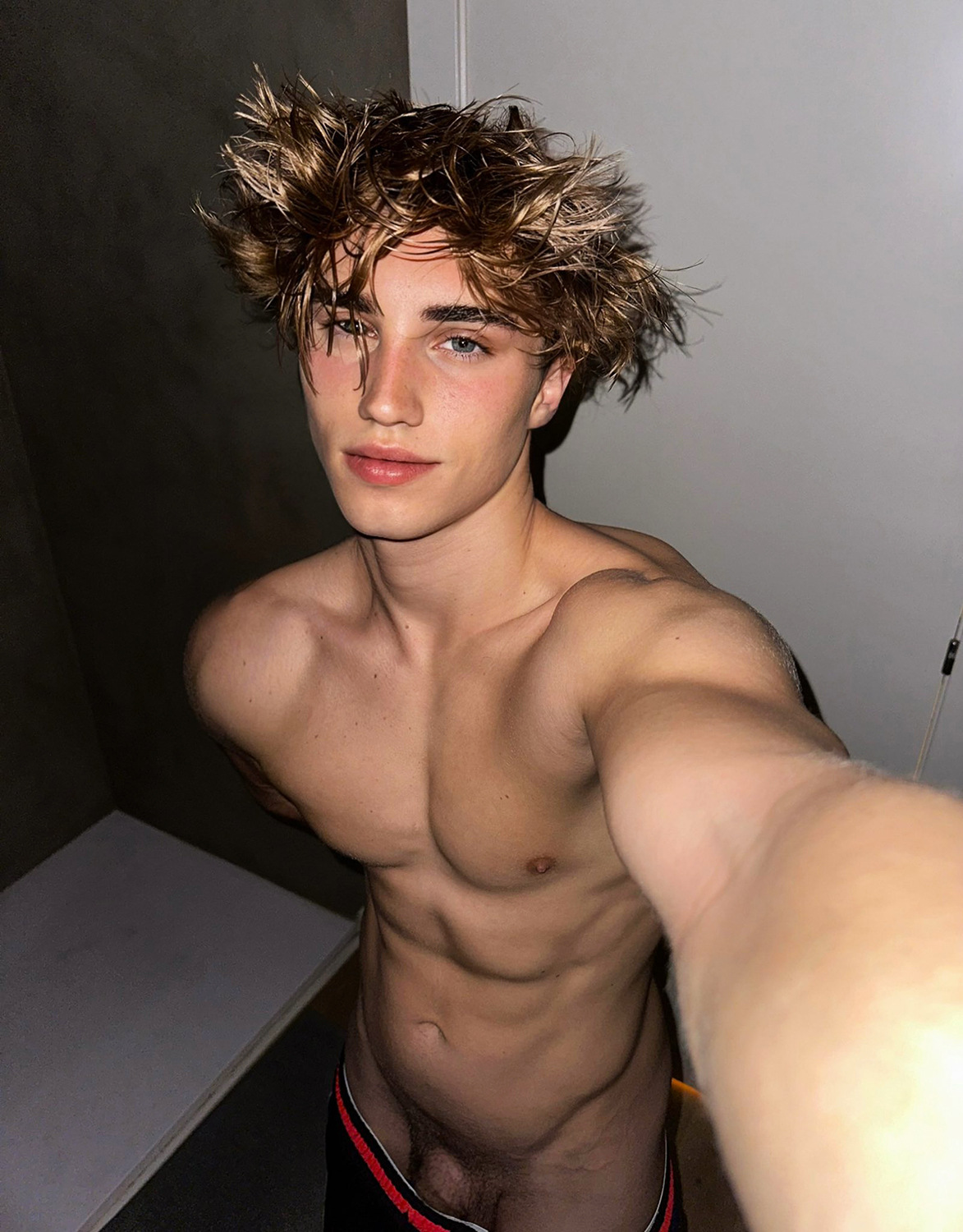 cliff richey add Twink Nude photo