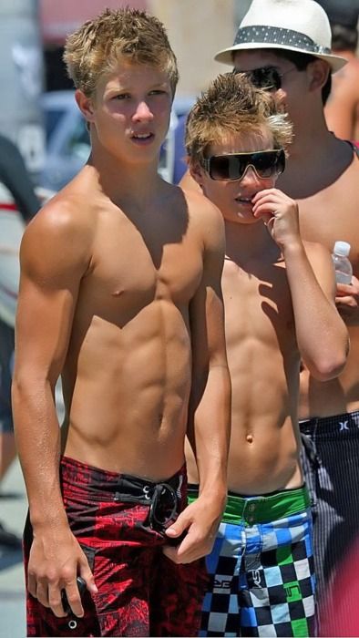 chris middleton add Twinks For Cash photo
