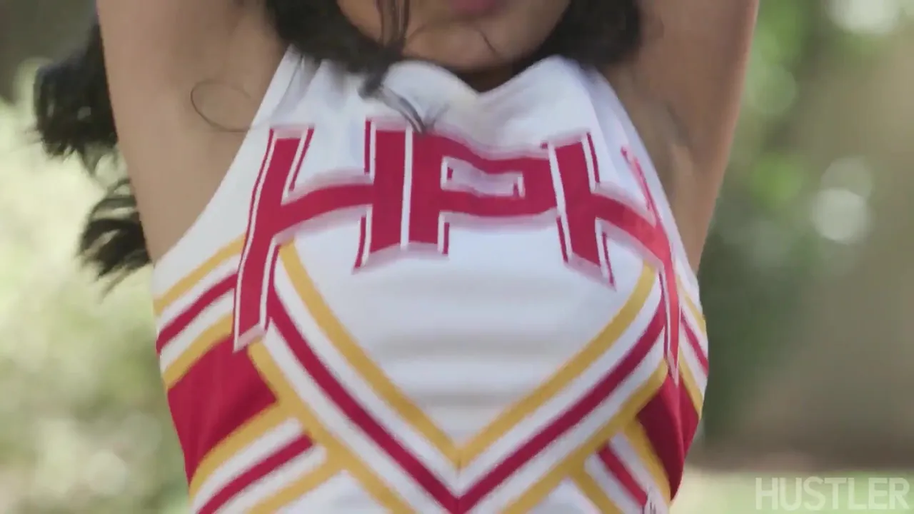 chad crouse add Vina Sky Cheerleader photo