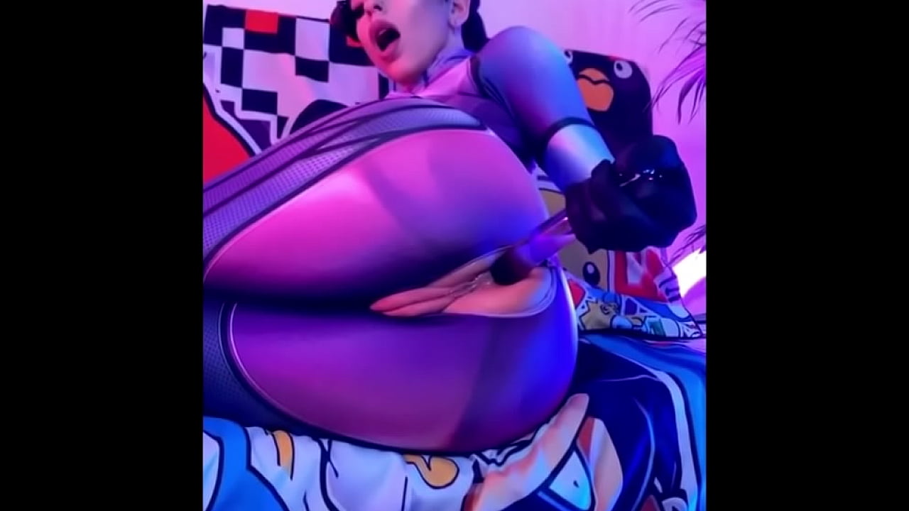 ching wei hew add Widowmaker Cosplay Porn photo