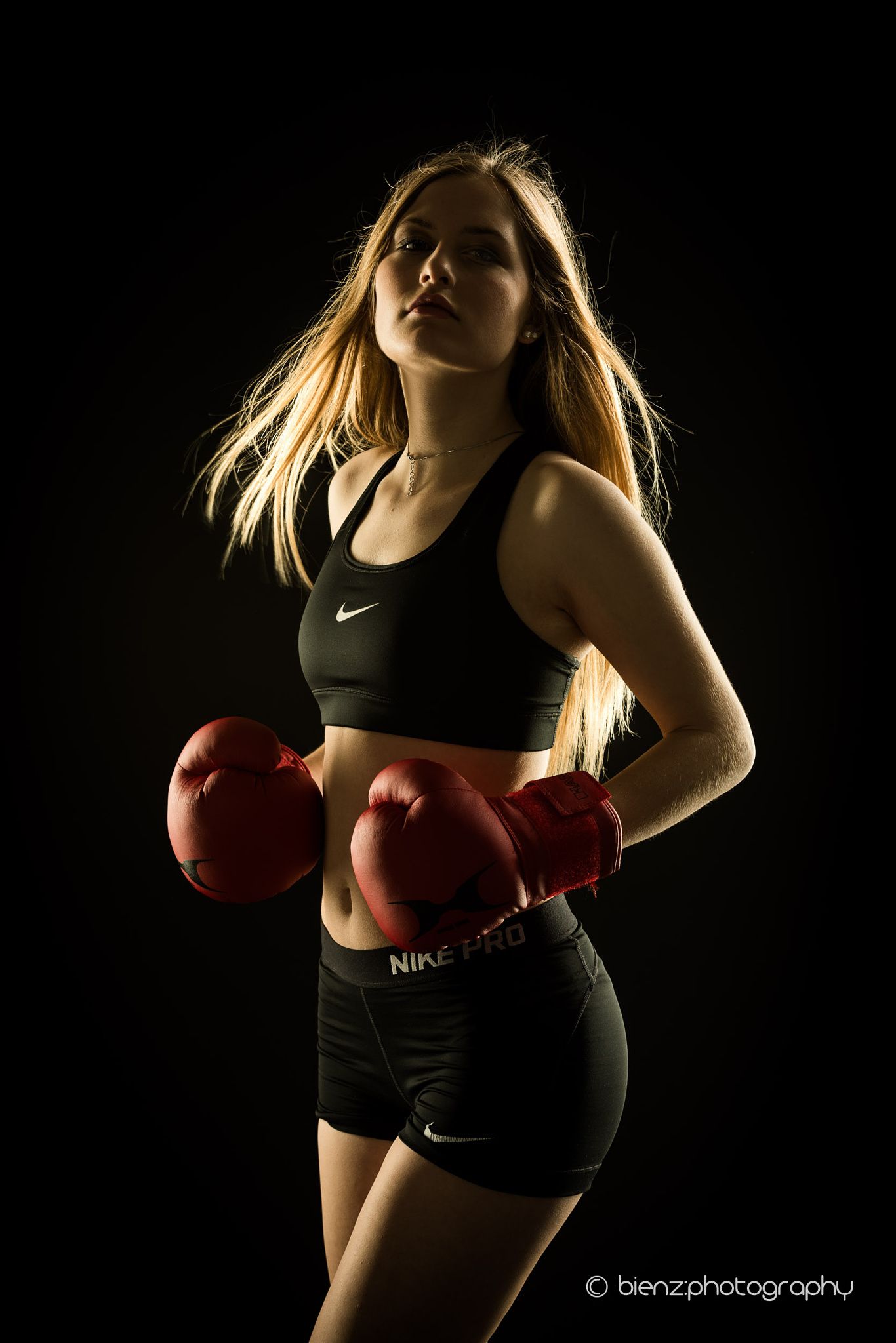 colin stevens add Women Naked Boxing photo