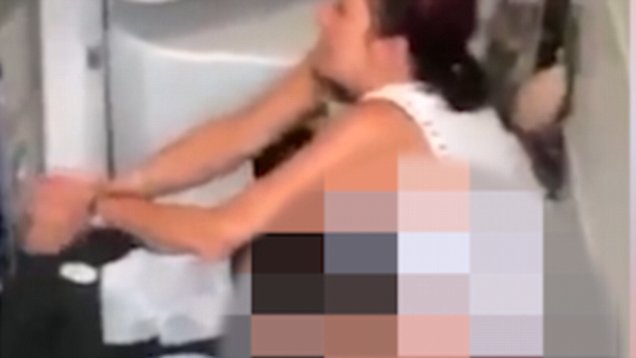 dil se dil add Women Peeing Videos photo