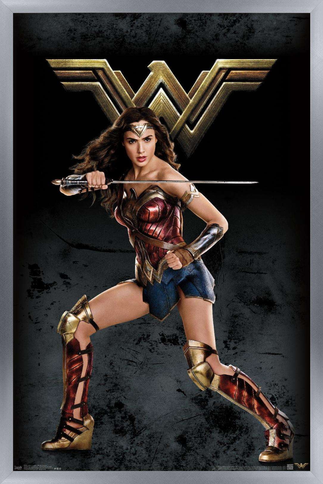 britni owens add Wonder Woman Henti photo