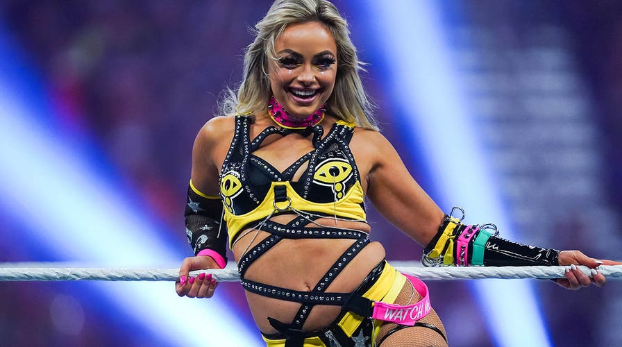 bob breed add Wwe Fan Flashes photo