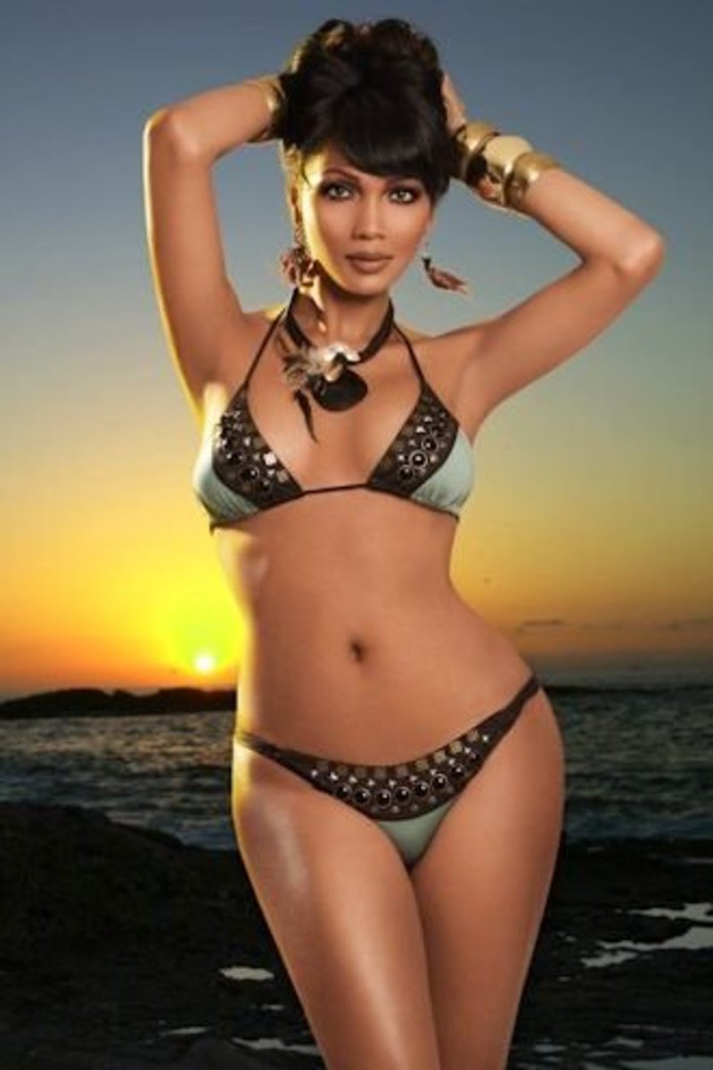 anthony mottley add Yasmin Lee Hangover photo