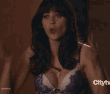 adam cassell add Zooey Deschanel Breasts photo